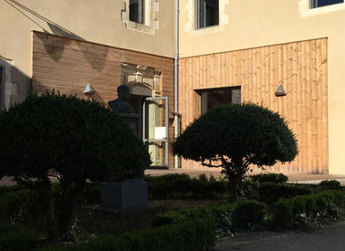 Création d'une terrasse bois et bardage à Vic-Fezensac