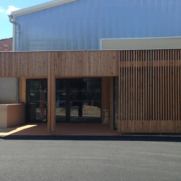 Réalisation d'une extension bois à la salle de basket à Réjaumont